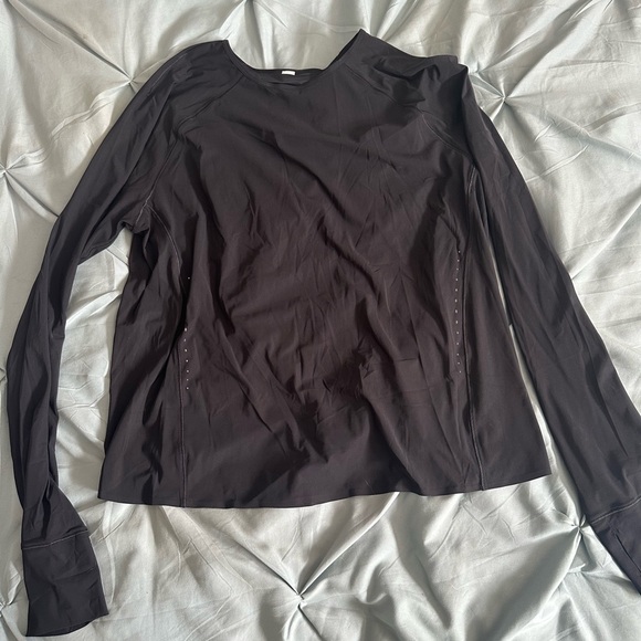 Lululemon UV protection running long sleeve - Picture 2 of 3